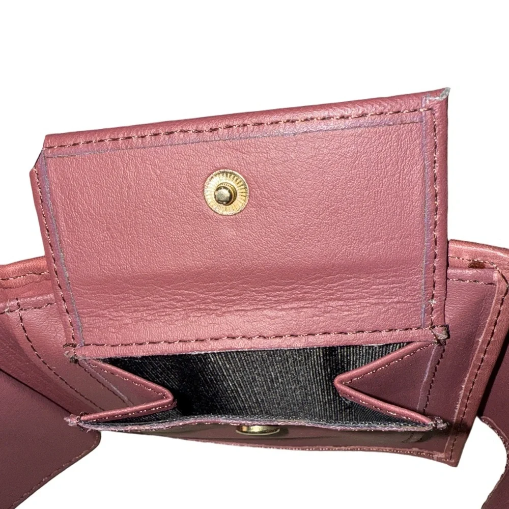 Rolfs Rose Leather bifold wallet